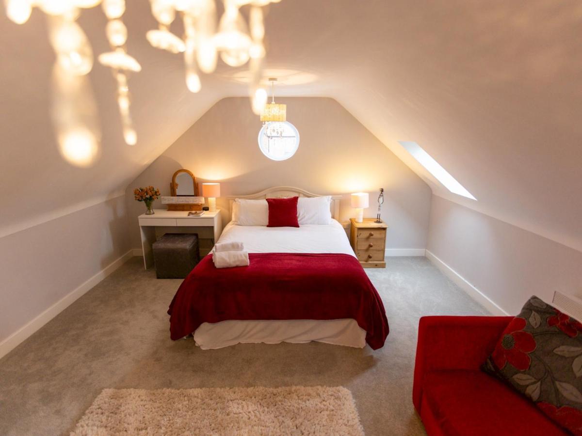 Pass The Keys Superb Space In The Idyllic Village Of Loppington Shrewsbury Exteriér fotografie